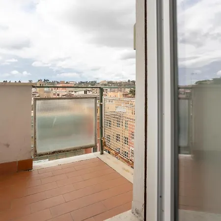 Homehouse Candia - Vatican Attic רומא